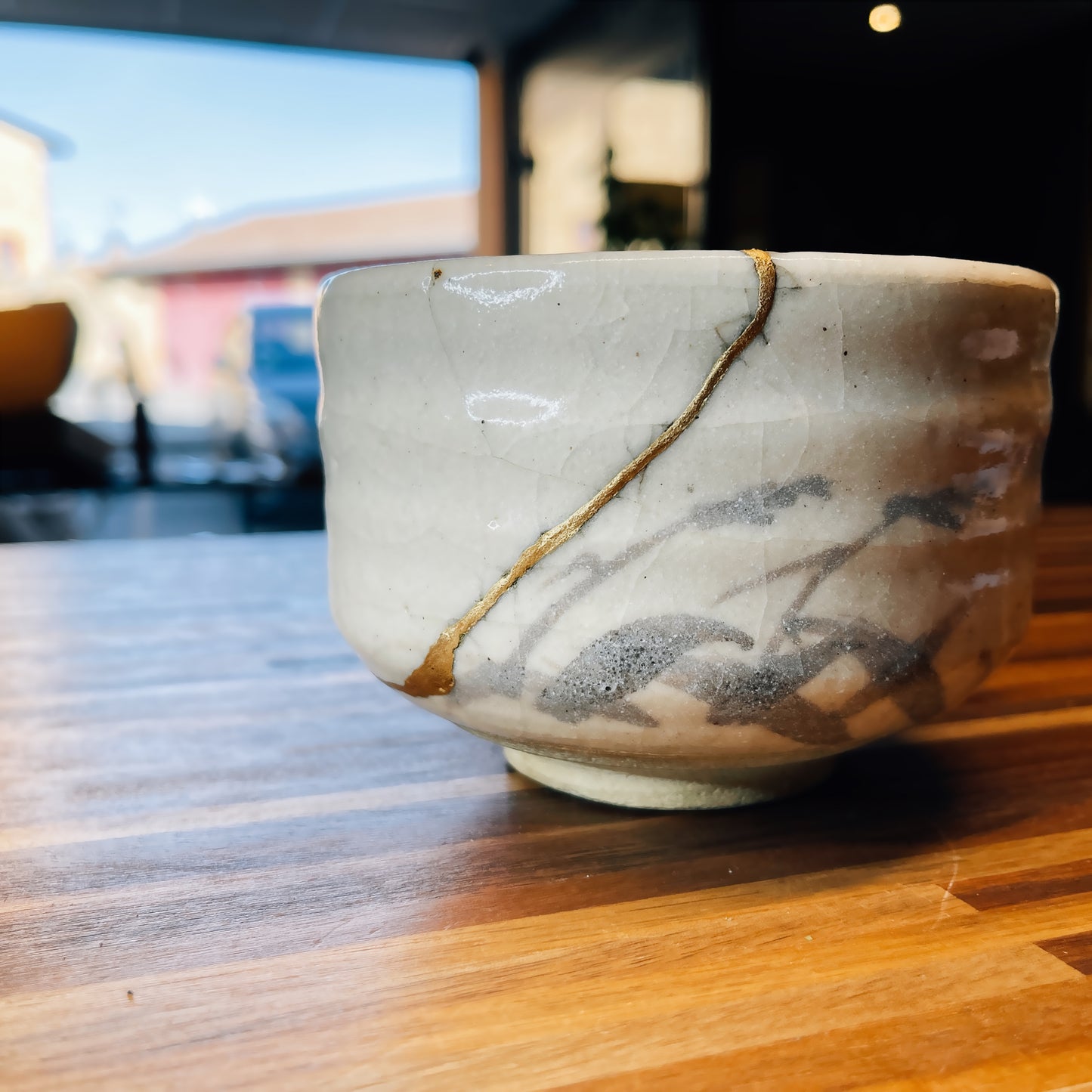 Bol à thé japonais - Shino Shigaraki beige avec sa boite en bois Tomobako