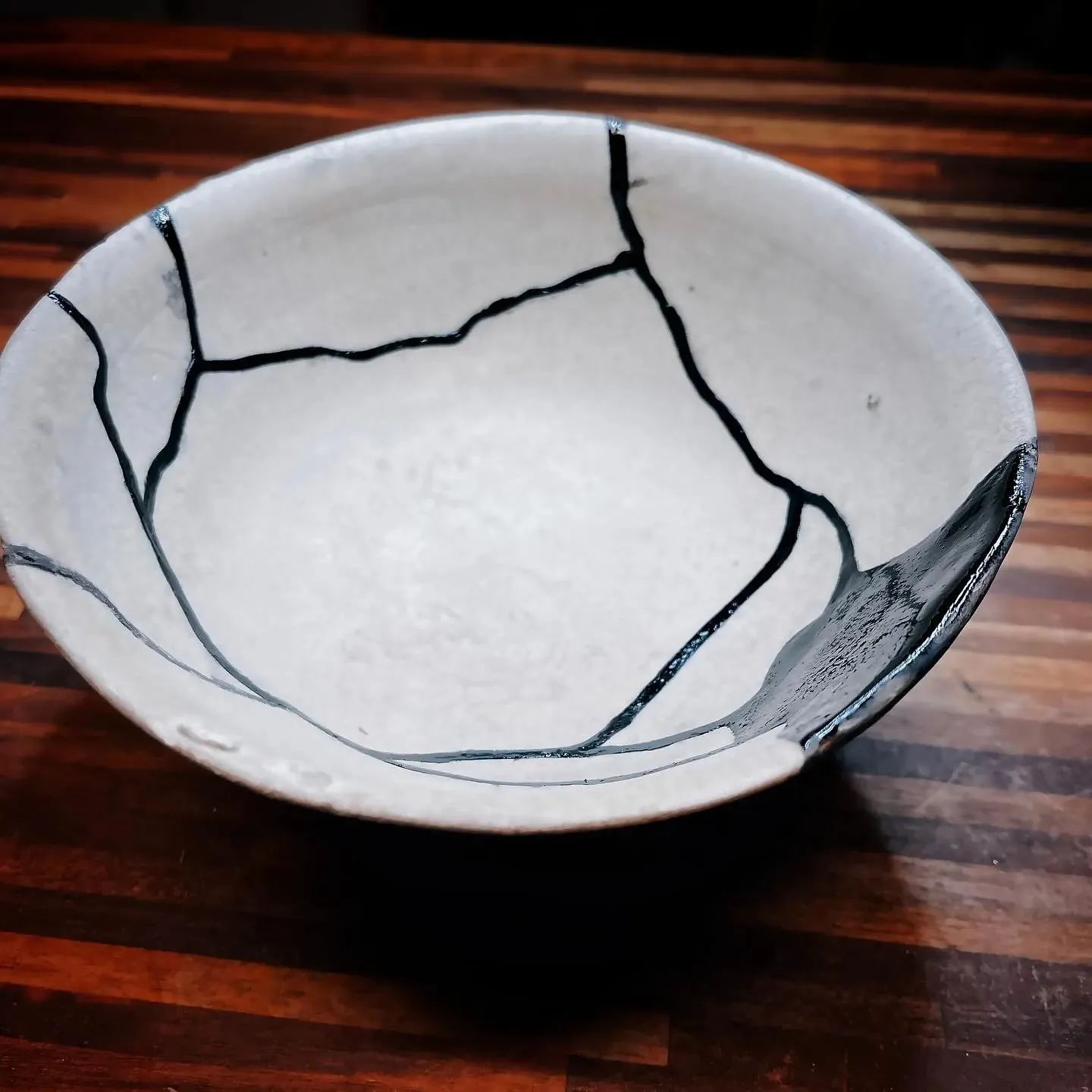 Bol aux lignes de laque urushi noire